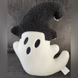 Halloween 👻 Pillow